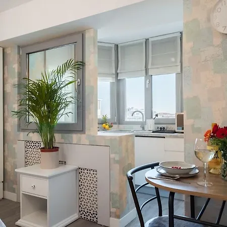 Cosy Center Near Piata Romana 아파트