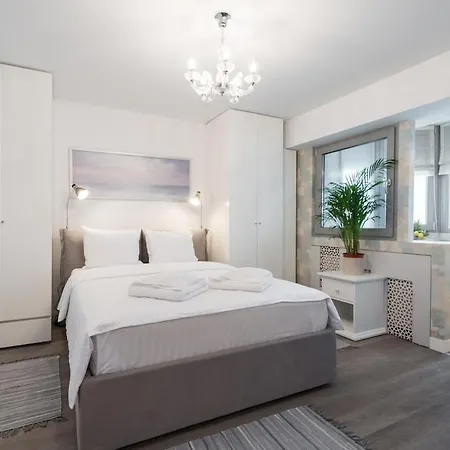 דירה Cosy Center Near Piata Romana בוקרשט