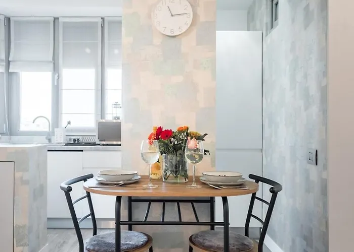 Lägenhet Cosy Center Near Piata Romana